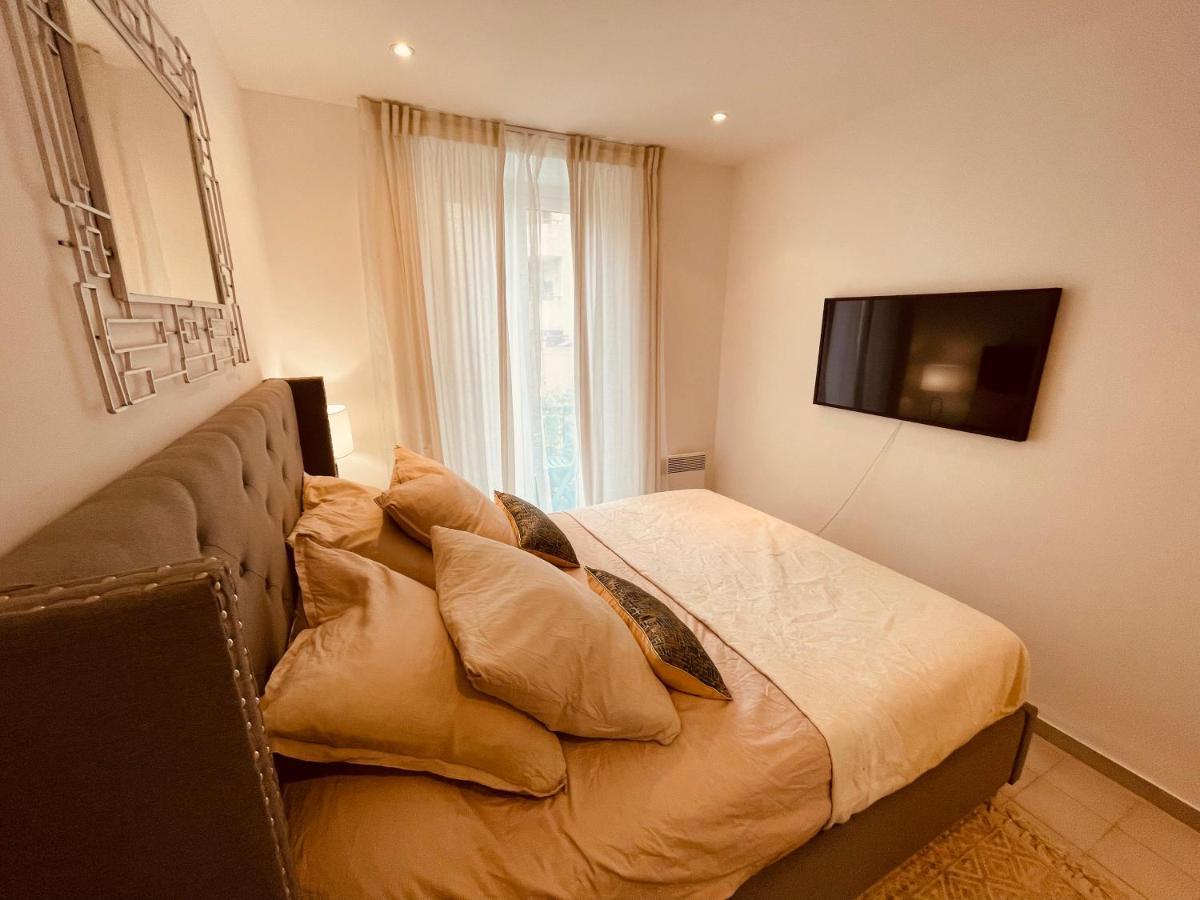 Nice Renting - Paganini - Spacious Apartment - 2 Bedrooms - King Bed - Bathtub - Heart Of نيس المظهر الخارجي الصورة
