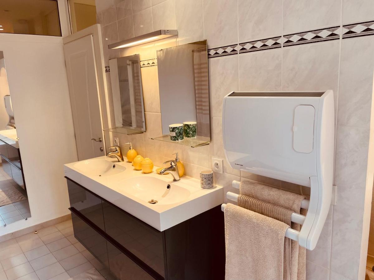 Nice Renting - Paganini - Spacious Apartment - 2 Bedrooms - King Bed - Bathtub - Heart Of نيس المظهر الخارجي الصورة